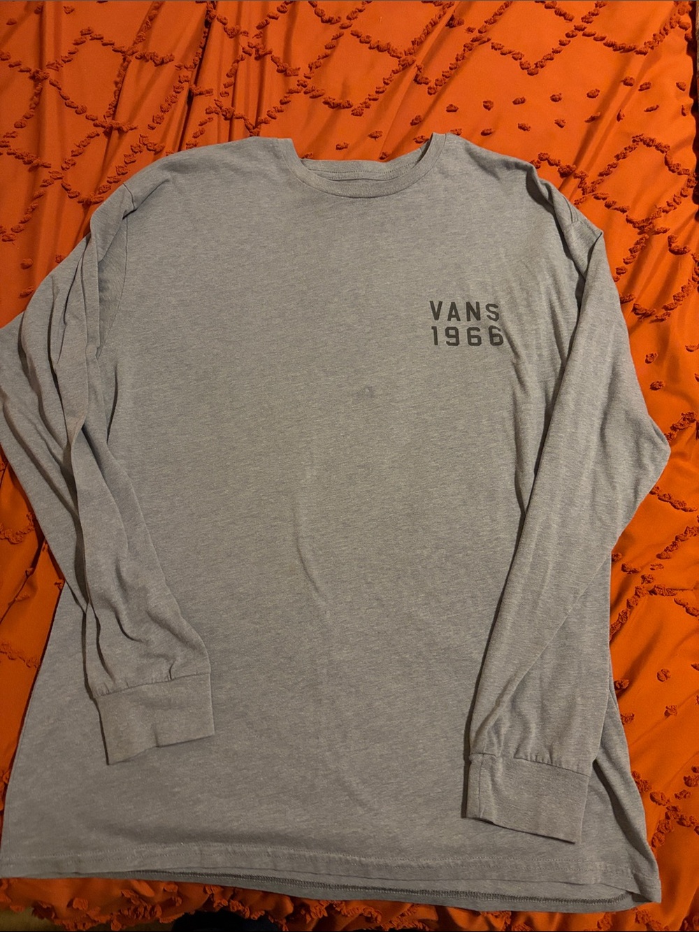 Vans Men's Long Sleeve Tee in Light Gray with Chest Logo